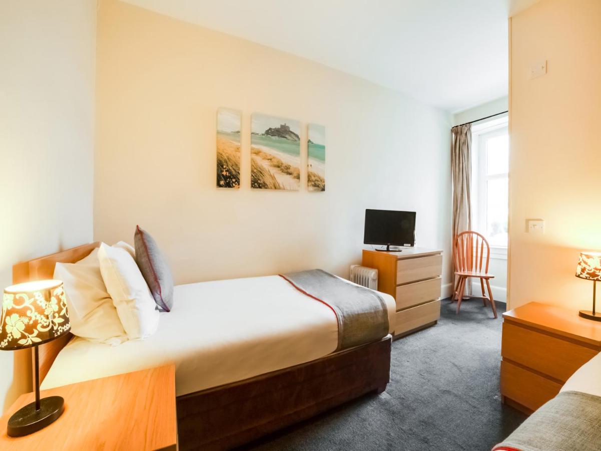 Oyo Braeriach Hotel, Highlands Scotland Newtonmore Bagian luar foto